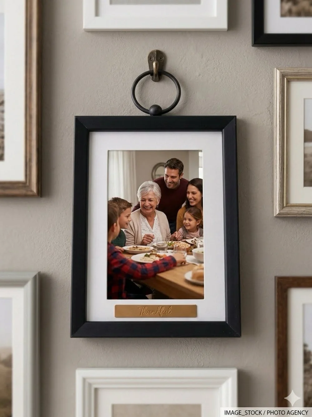 Black Hanging Picture Frame Thankful